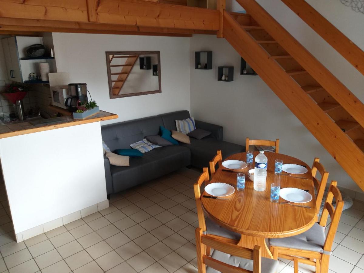 圣伊莱尔·德列Une Accueillante Maison De Bord De Mer别墅 外观 照片