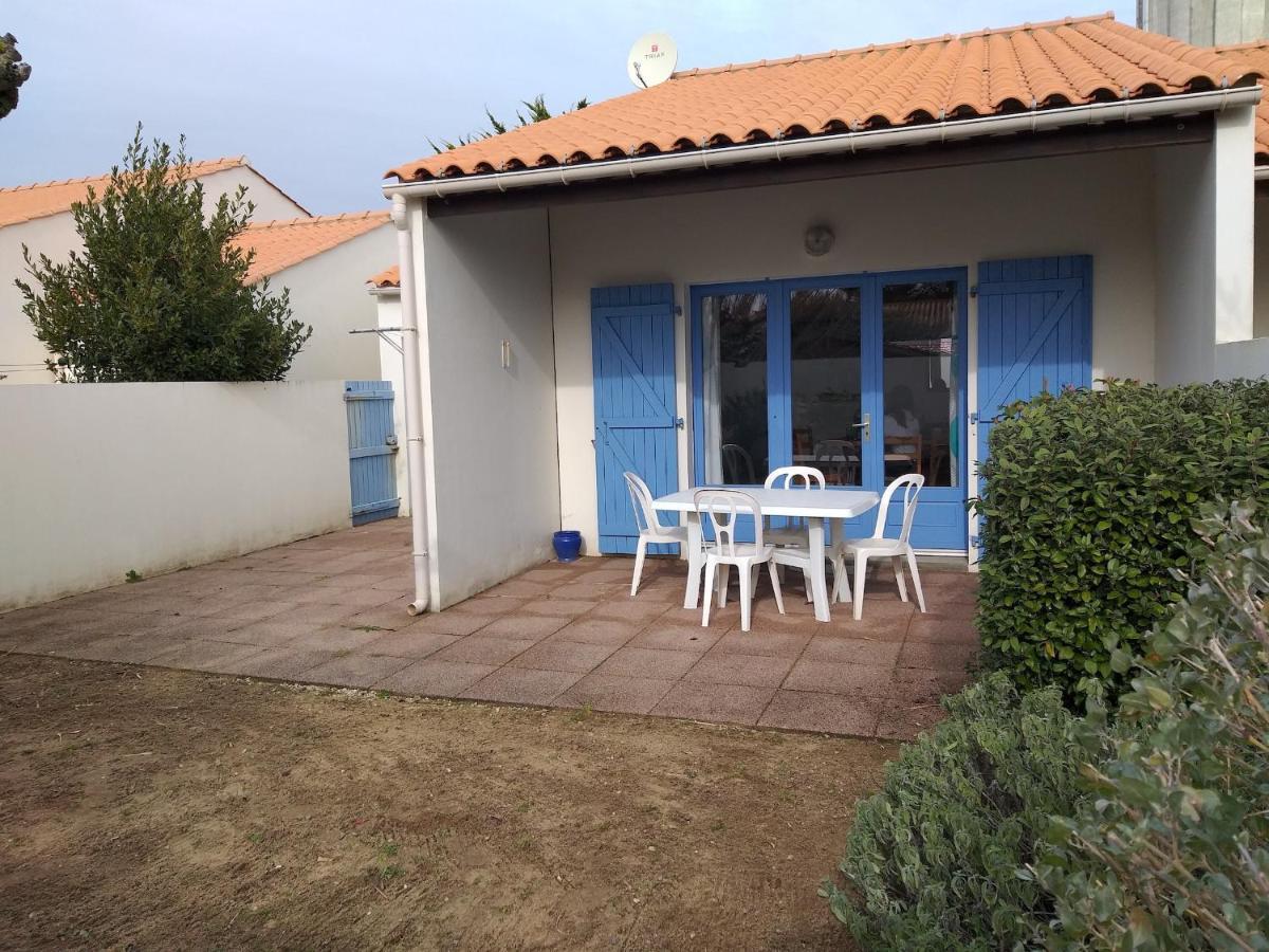 圣伊莱尔·德列Une Accueillante Maison De Bord De Mer别墅 外观 照片