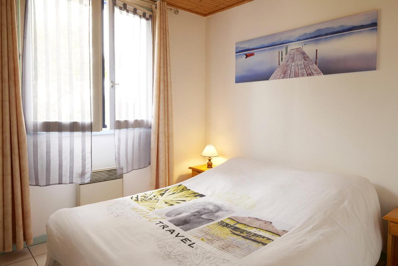 圣伊莱尔·德列Une Accueillante Maison De Bord De Mer别墅 外观 照片